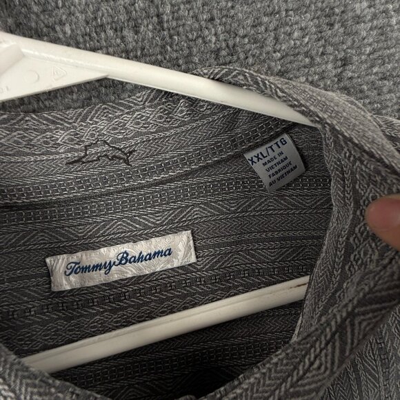 Tommy Bahama 2XL Tiki Gray Silk Button Up Shirt Short Sleeve Hawaii Adult Men - Picture 9 of 15